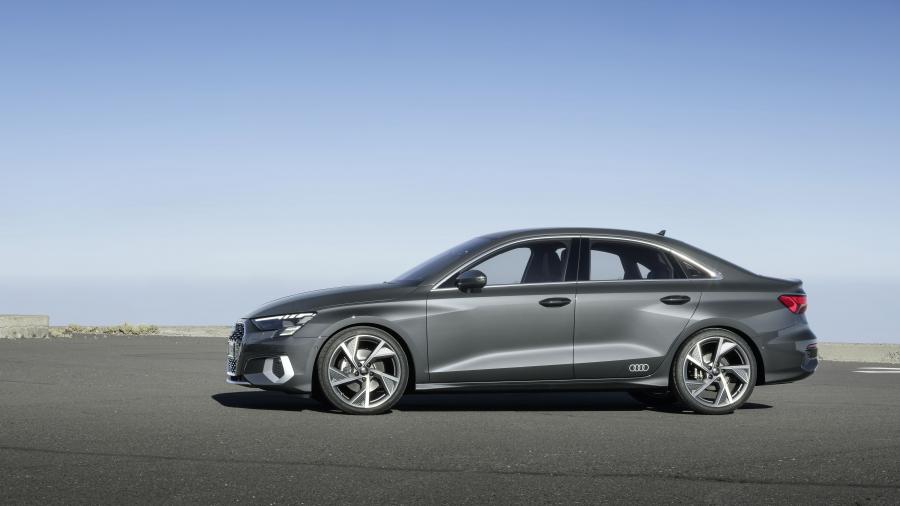  Audi A3 Sedan 35 TFSI 2020 года  (WW) (фото 6 из 50)